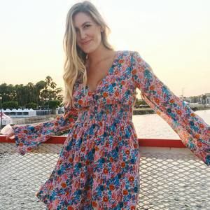 Meet your Posher, Suzanne